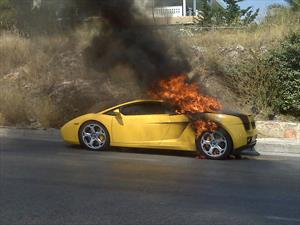 ¿Por qué se puede incendiar un auto?