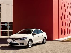 Renault Fluence recibe la nueva estética de la marca