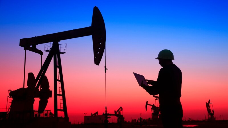 La demanda mundial de petróleo creció a un ritmo récord