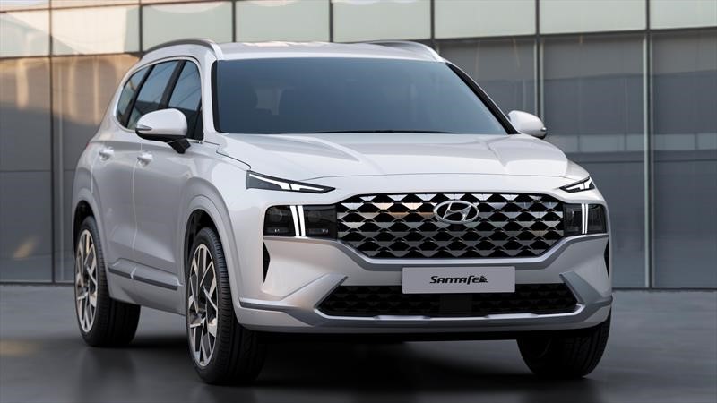 La nueva Hyundai Santa Fe muestra grandes modificaciones