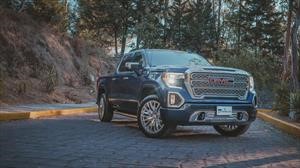 Manejamos la GMC Sierra Denali 2019
