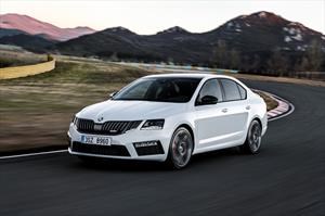 Skoda Octavia RS 2017, el primo checo del GTI se renueva