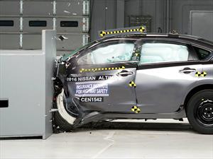 Nissan Altima 2016 obtiene el Top Safety Pick+ del IIHS