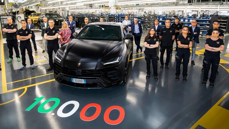 Lamborghini suma 10,000 unidades producidas del Urus