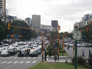 Tips para comprar un auto usado: Informe de Estado de Dominio