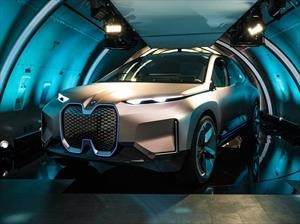 BMW Vision iNext Concept debuta