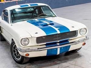 Shelby GT350H de Carroll Shelby a subasta
