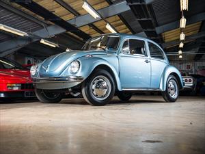 A subasta este Volkswagen Beetle 1974 con 56 millas