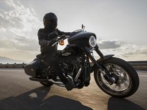 Harley-Davidson Sport Glide 2019 en Chile, doble actitud