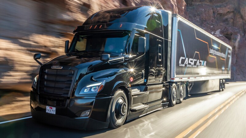 ¿Tractocamiones autónomos? Daimler y Waymo están en eso