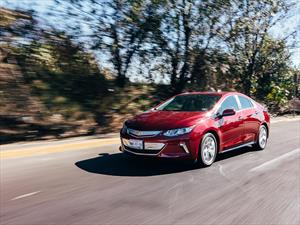 Manejamos el Chevrolet Volt 2016