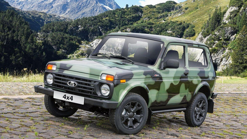 Lada Niva Legend 2021, camuflaje para sentirse en la guerra