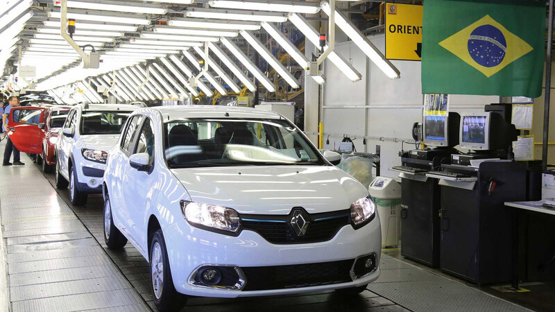 Renault suspende su producción en Brasil ¿Repercutirá en Argentina?