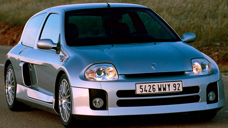 Renault Clio V6, el compacto más exótico cumple 20 años