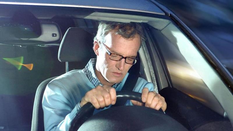 ¿Cómo funciona el detector de fatiga en los autos?