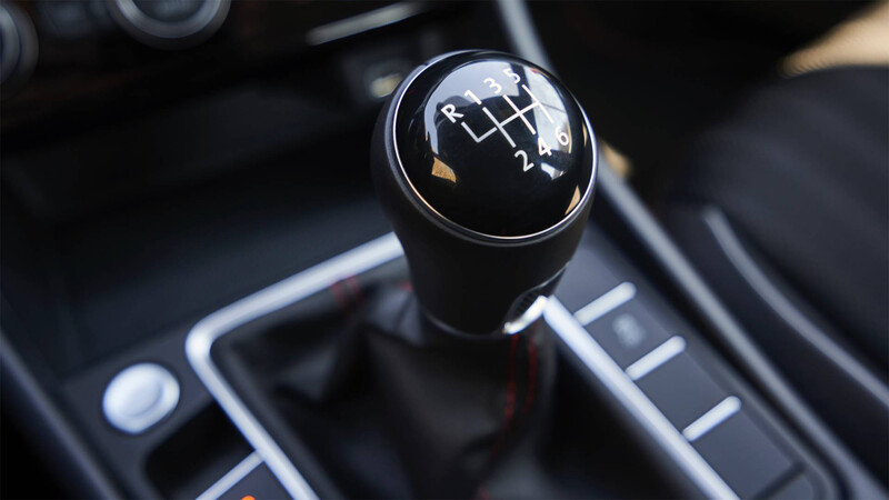 Volkswagen dejará de fabricar autos con transmisión manual
