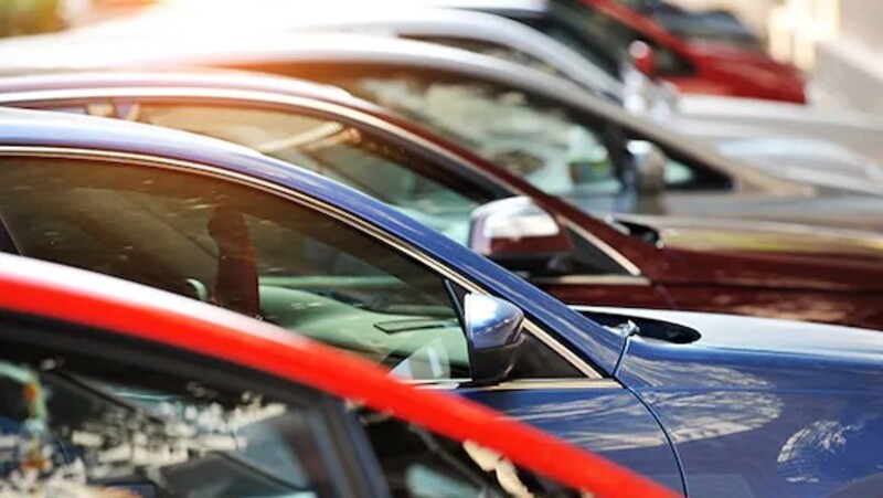 Qué tanto conviene comprar un auto usado de renta o flotilla