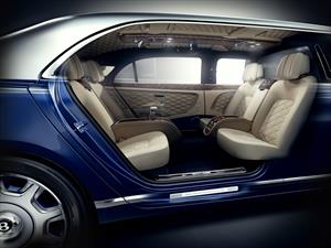 Bentley Mulsanne Grand Limousine por Mulliner, una limusina repleta de lujo
