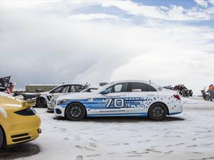 El Mercedes-Benz Clase C 250d marca un récord en Pikes Peak 2015