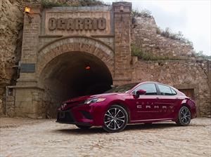 Toyota Camry 2018, primer contacto en México