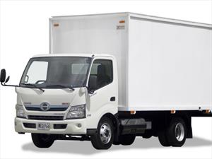 HINO Dutro Híbrido, camión amigable con el medio ambiente