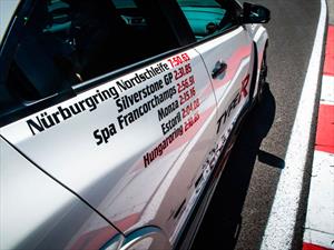 Honda Civic Type R reta a sus rivales en 5 circuitos europeos