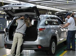 Toyota invertirá $10 mil millones de dólares en Estados Unidos
