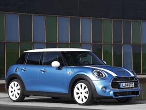MINI 5 puertas asume el compromiso con la practicidad