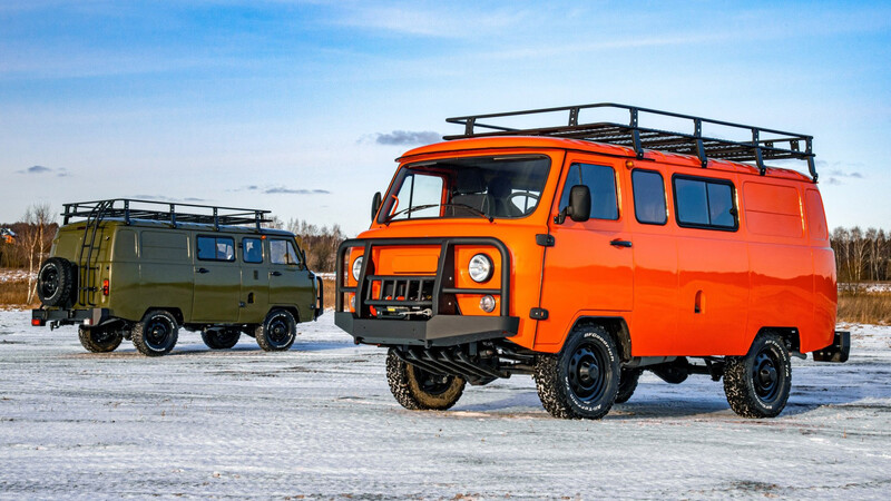 UAZ inicia las reservas de su furgón Bukhanka en Chile