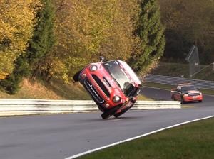 Piloto chino rompe récord en Nürburgring, en dos ruedas