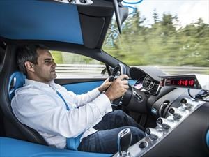 Montoya obtuvo récord de aceleración y frenado en un Bugatti Chiron
