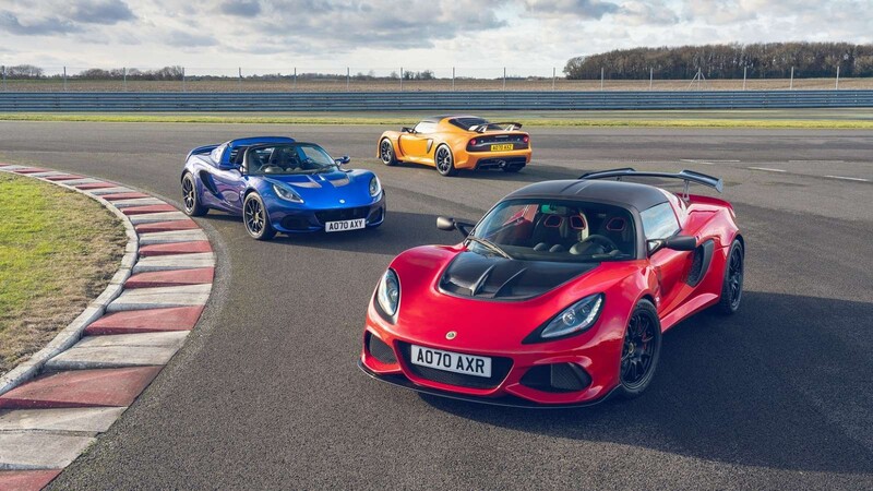 Lotus lanza en Chile las versiones Final Edition del Elise y el Exige