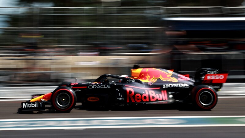 Las razones de los incidentes de Verstappen y Stroll en el GP de Azerbaiyán, según Pirelli