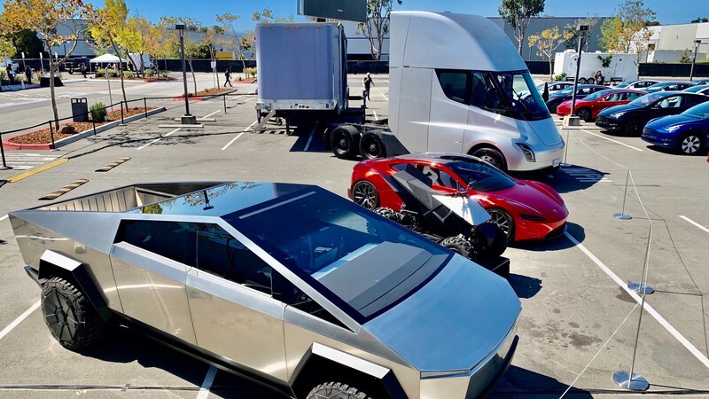 Tesla producirá sus propias baterías y un nuevo modelo
