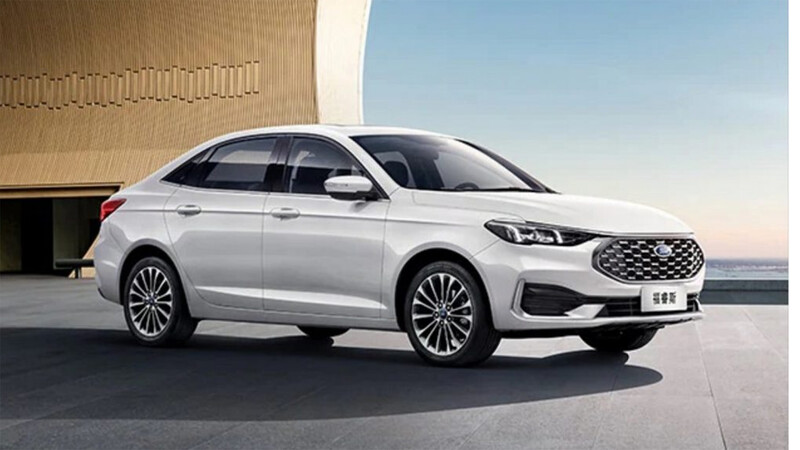 ¿Comprarías este Ford Escort importado de China?