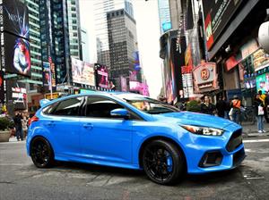 Ford Focus RS 2016 tiene una potencia de 345 hp