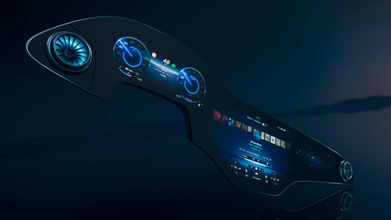 Mercedes transforma sus interiores en cines con pantalla gigante