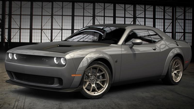 Dodge vuelve a celebrar los 50 años de vida del Challenger
