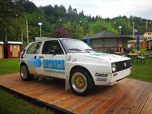 Volkswagen restaura el enigmático Golf 1987 con "doble motor"
