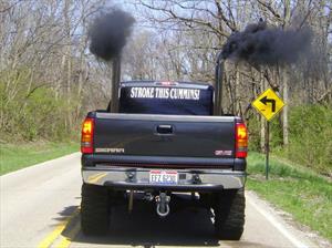 El 25% de los autos causa el 90% de la contaminación