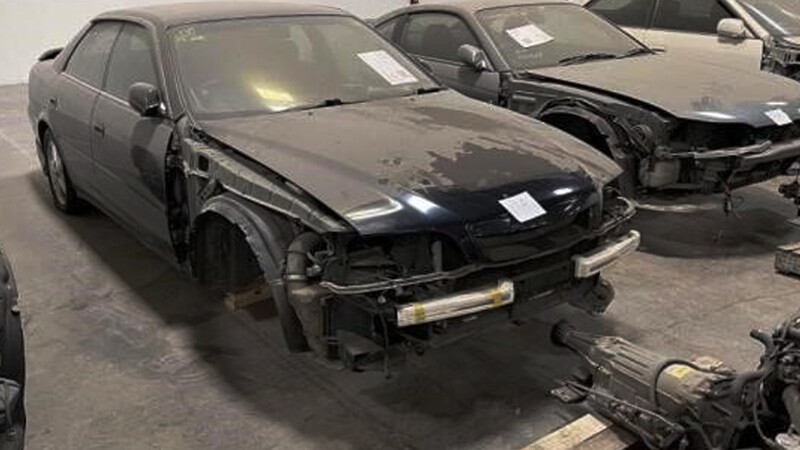 Estados Unidos subasta un lote de autos japoneses ilegales