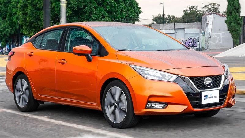 ¿Cuánto cuesta tener un Nissan Versa 2020?