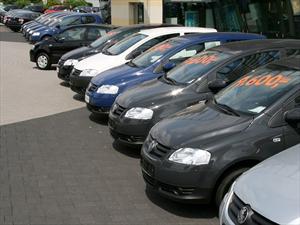 En marzo cayó la venta de autos usados