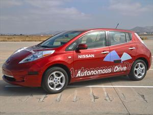 Exclusivo: Probamos un Nissan que se maneja solo