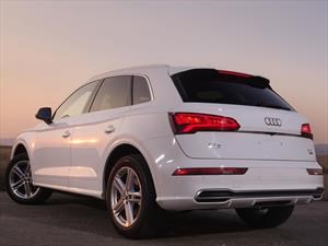 Audi quiere ponerle paneles solares a los techos de sus autos