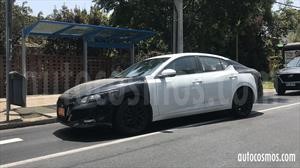 Nissan Sentra 2020 es espiado