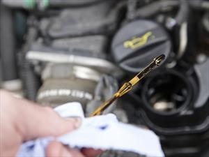 La importancia del aceite en el motor de los automóviles