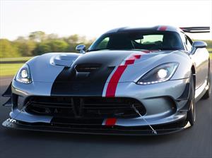 Dodge Viper ACR 2016, una fábrica de testosterona