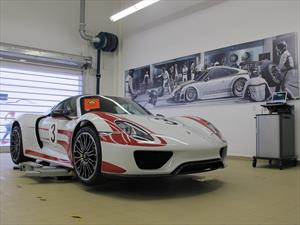 Porsche capacita a técnicos para dar servicio al 918 Spyder en México