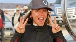 Jessi Combs, la mujer más rápida del mundo en cuatro ruedas, muere en un accidente